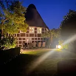 Altes Oste, Klavier Appartement, 2 Mit Kamin Hemmoor