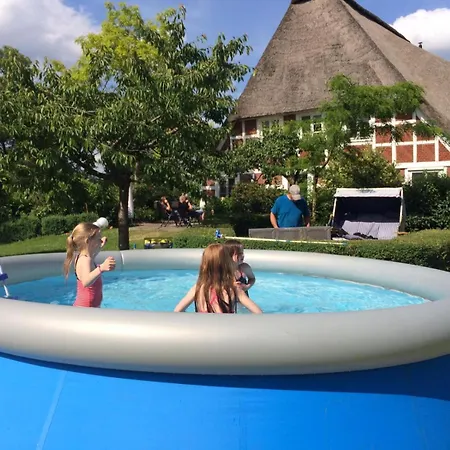 Altes Oste, Klavier Appartement, 2 Mit Kamin Apartmán *