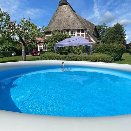 Altes Oste, Klavier Appartement, 2 Mit Kamin Apartmán Hemmoor